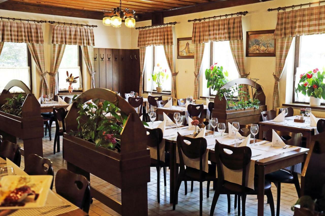 Hotel Tripic, Restaurant And Pizzeria Bohinj Exterior photo